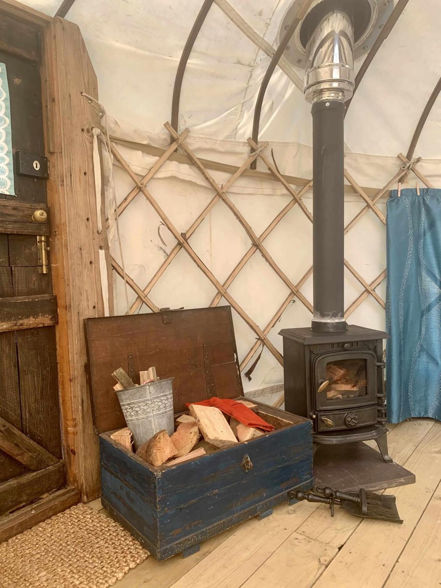 Hotel Ceridwen Glamping, double decker bus&Yurts Llandysul Exterior foto