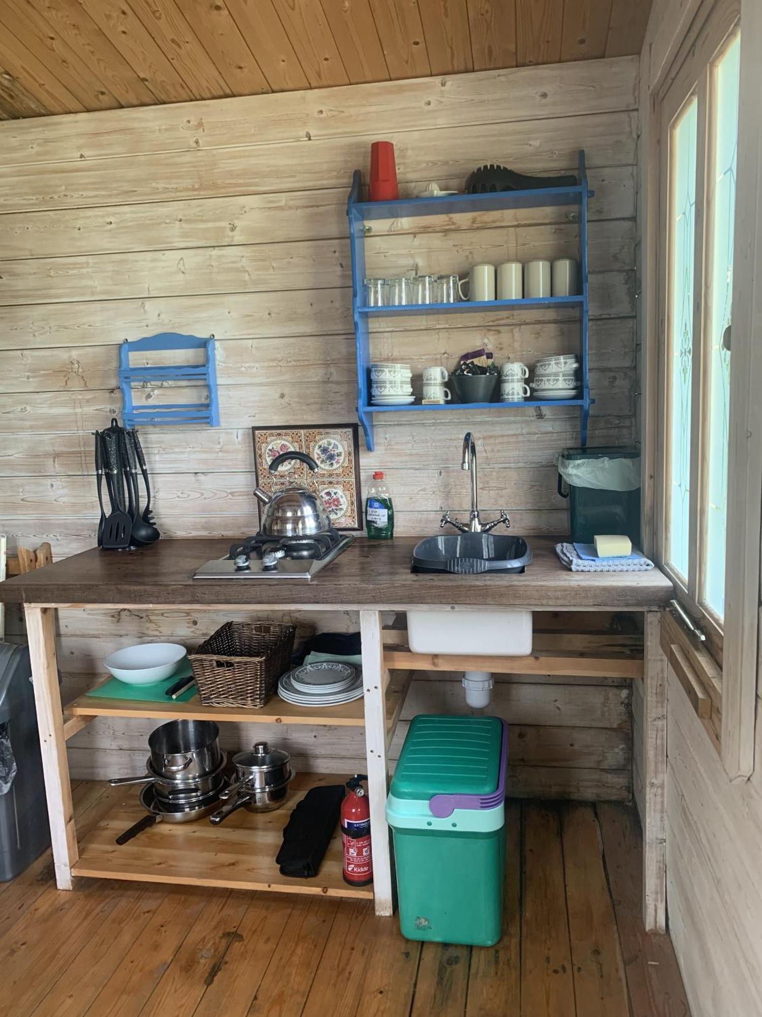 Hotel Ceridwen Glamping, double decker bus&Yurts Llandysul Exterior foto