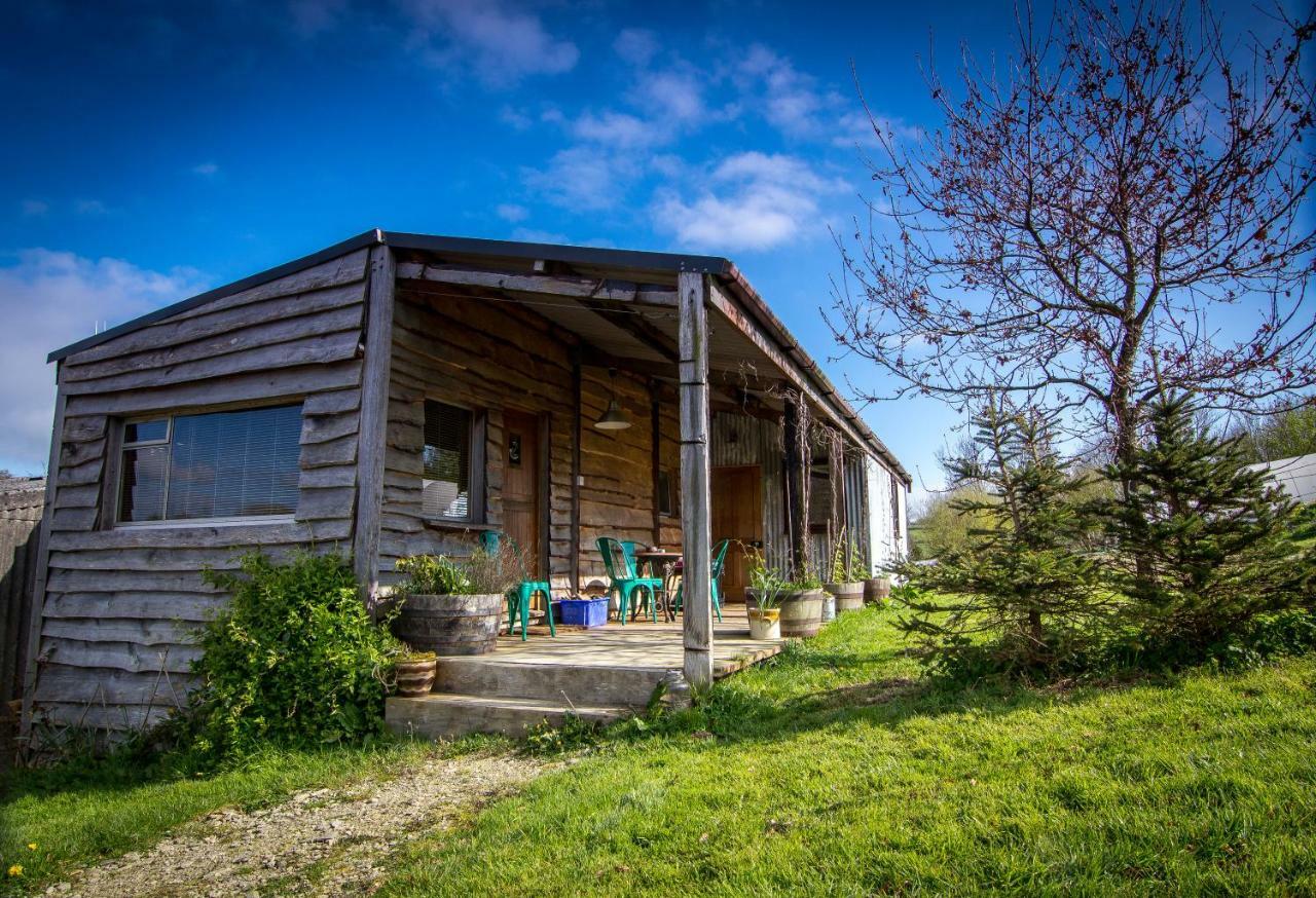 Hotel Ceridwen Glamping, double decker bus&Yurts Llandysul Exterior foto